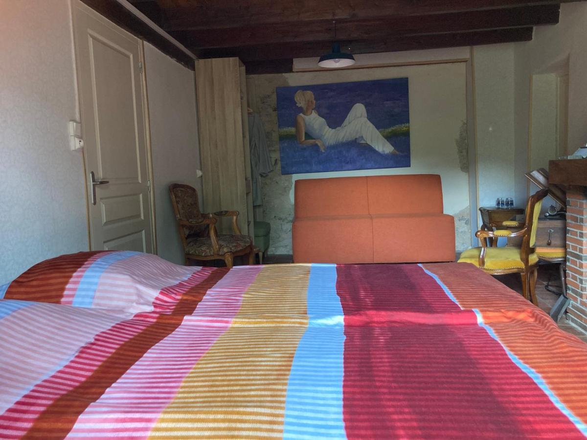 Bed and Breakfast Le Bois Du Four Arfeuilles Екстер'єр фото