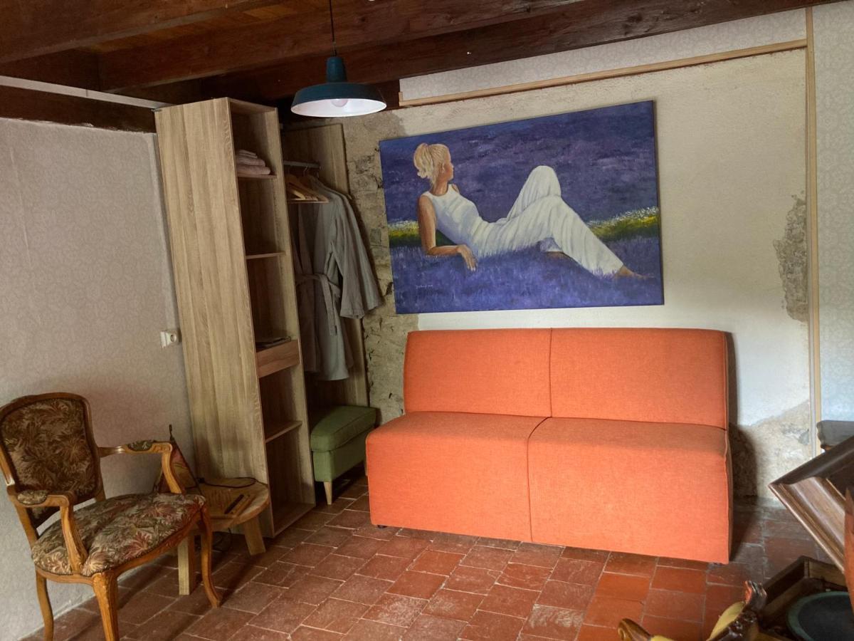 Bed and Breakfast Le Bois Du Four Arfeuilles Екстер'єр фото